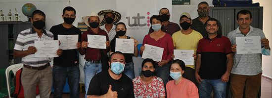 entradilla-apicultores