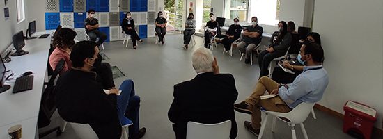 entradilla-cafe-con-el-rector